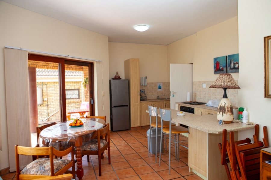 4 Bedroom Property for Sale in Southern Cross Western Cape